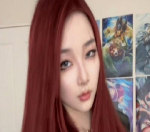 英文流解说Kitty分享视频：坏女人