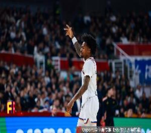 解说：史诗级演出需华彩谢幕古德温的弧线永刻年幼上海球迷心中