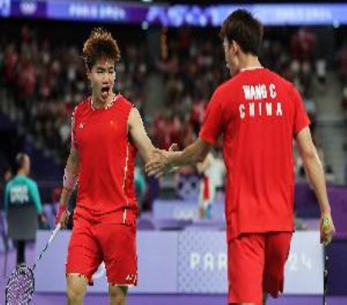 梁伟铿王昶21力克韩国组合，晋级新加坡羽毛球公开赛男双八强