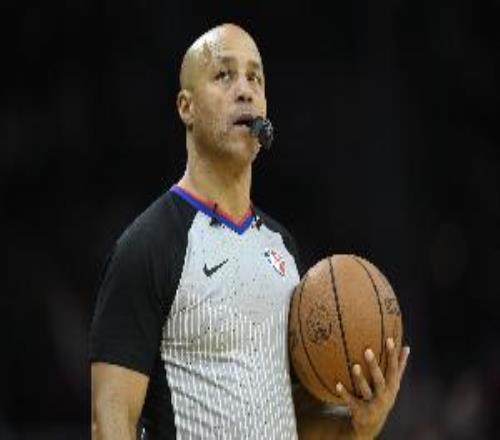 裁判利好马刺ESPN明日预测变动：马刺胜率从37.8%上升至41.1%