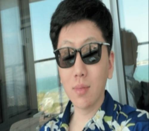 Cube扬言下一个干翻AL！经理AL爱笑评论：难道你也是世一上