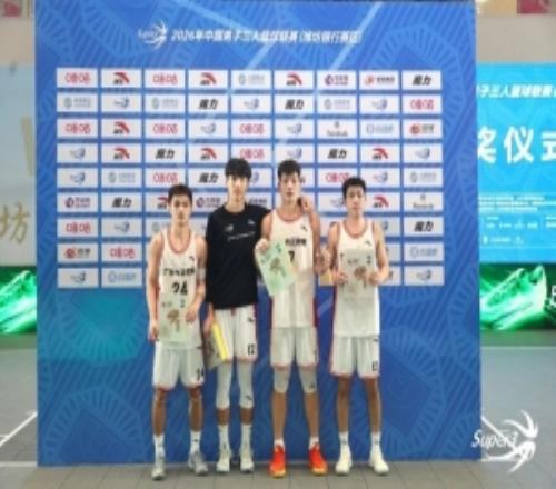 潍坊银行赛区次日综述广东光正教育问鼎B档头名A档八强出炉