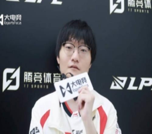大胆Tian采访：涅槃以前是非常积极向上的意思，现在只能想到选手了