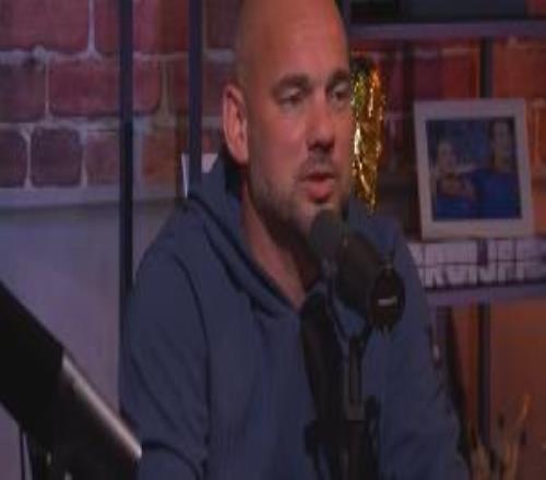 斯内德：斯洛特被利物浦解雇很奇怪，看起来像是一场内部游戏