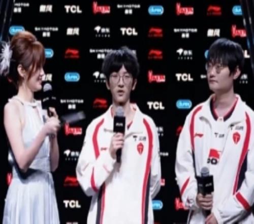 Tian：之前发微博说要去MSI，感觉快要兑现诺言了，我会继续努力