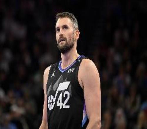 乐福谈NBA打法变化：热身大伙都投三分还在篮下的只有捡球的新秀