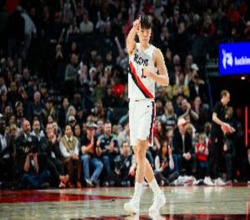 杨瀚森谈第一年打NBA感受：快转换快&节奏快&要不停地折返跑