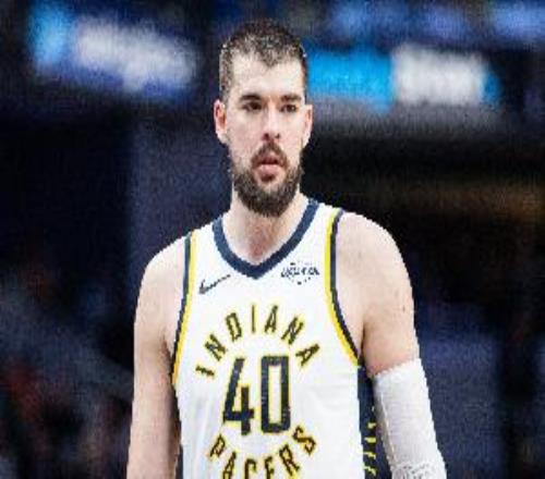 再砸重金续约队记：祖巴茨今夏有资格提前续约最高3年9500万！