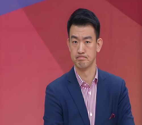 赢上海8分！CBA记者批评广厦队1人：王博早弃用他，不会03落后