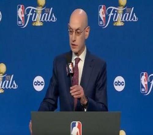 肖华：NBA扩军还在讨论，尚未确定增加一支还是两支球队