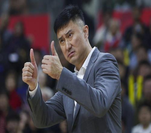 宏远早报！焦泊乔强势，崔永熙亮眼，徐昕话里有话，杜锋需反思！