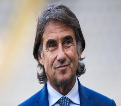 罗马诺：尤文已经与萨索洛CEO卡尔内瓦利达成全面协议
