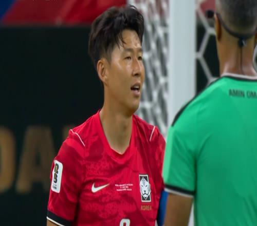 世界杯战报：韩国21赢捷克！孙兴慜失单刀6射0球，中超外援亮相