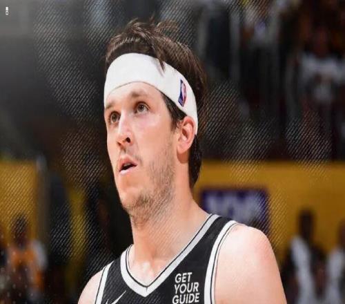 疯狂！4年1.8亿！篮网抢了湖人里夫斯！