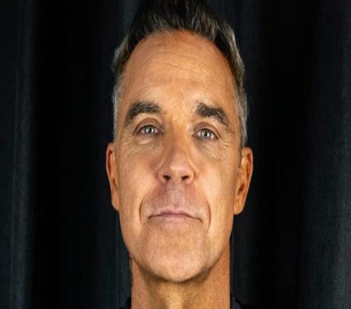 RobbieWilliams联名维尔港：将个人Logo印上球衣，自称天作之合