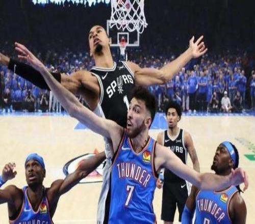 谁是明年NBA冠军最大热门马刺雷霆并列第一