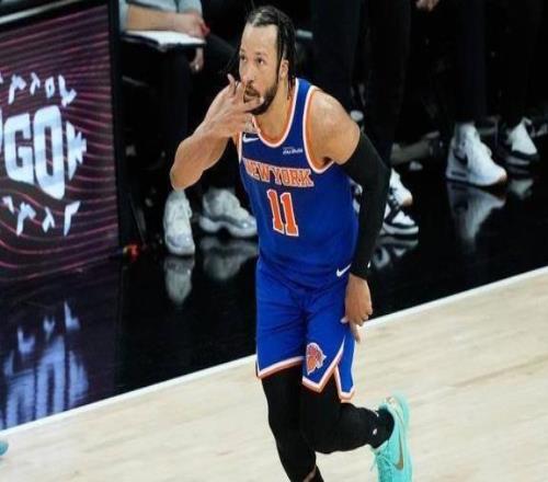 布伦森45分大爆发尼克斯时隔53年重夺NBA总冠军