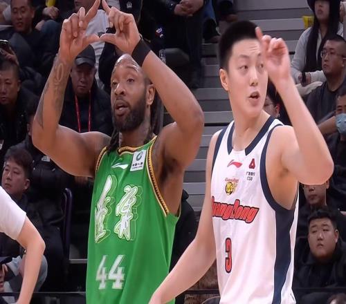 被辽篮挖角了！广东队惨遭重大打击，“加强版杜润旺”确认离队！