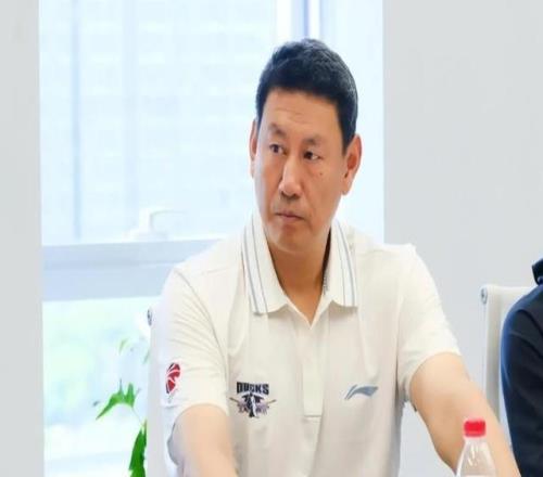 CBA最新消息！北京首钢新主帅确定，张庆鹏再就业