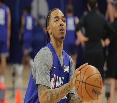 2026年NBA选秀球员之小拉巴伦菲隆