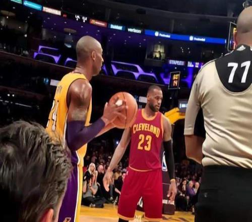 同样是NBA传奇巨星，为何科比营销害人，詹姆斯营销却无害
