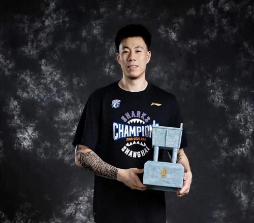 夺冠后，张镇麟采访一句话得罪辽宁，辽蜜：有本事到四川证明价值