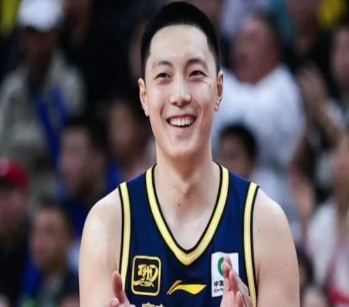 广东官宣集结夏训！目前仅3人，其余均有自身任务，后续陆续归队