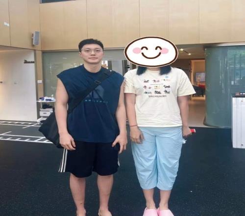 广东男篮新动态！胡明轩归队+徐杰黄明依赴美特训，四人合同到期