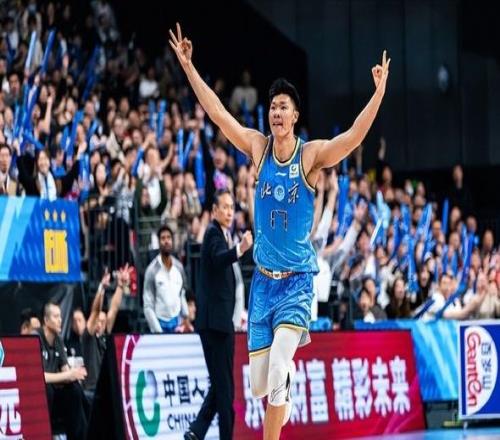 自己也想走了曝CBA顶薪中锋或离队，季后赛被弃用