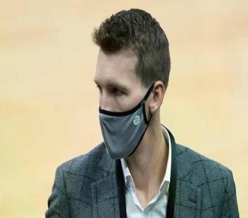 勇士计划留首轮11号签选新秀
