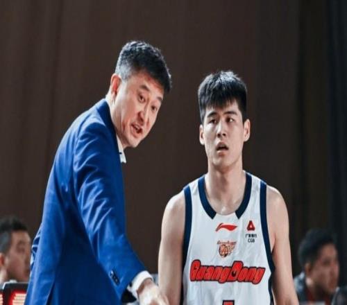 87比64大胜23分！广东掀翻深圳冲冠有戏：宏远三少砍49分13板