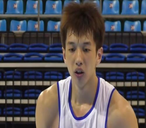广东U21险胜青岛U21！5人上双，杨溢主导胜局，赵昱坤连续暴走！