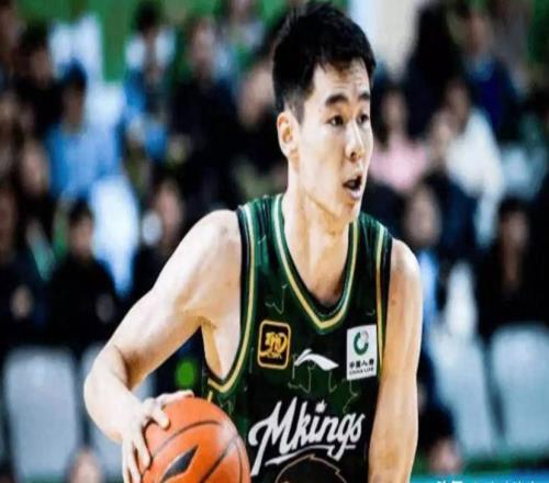 郭昊文打夏联赛第三次冲击NBA首钢队三冠老将面临退役
