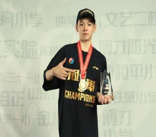 闷声发大财！辽篮试训完小杜润旺，又成功招揽冠军后卫+FMVP
