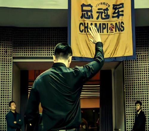 辽篮官宣冠军教头！下决心打造青春风暴阵容，可以跟杨鸣说再见了