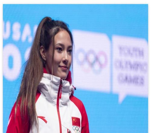 像谷爱凌一样华裔后卫或被NBA前五选中篮协还不归化为时晚矣