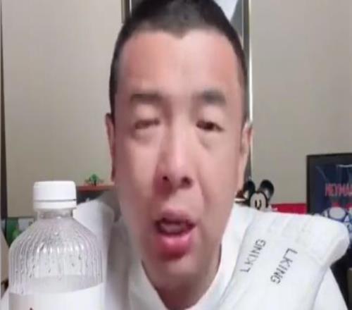 前国脚徐亮称再降薪没人踢球了！