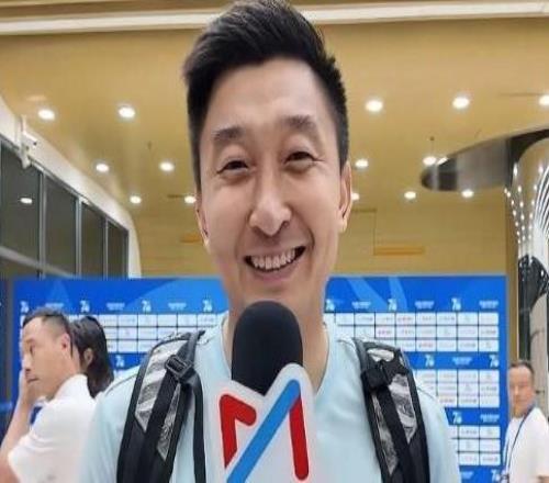 再次听到球迷高呼你的名字是什么感觉张翀：仿佛回到从前
