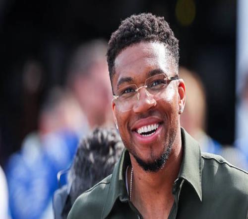 NBA交易动态：雄鹿对字母哥要价不切实际凯尔特人有意两大内线