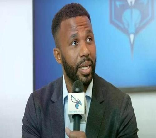美媒列黄蜂向上交易选秀签三方案