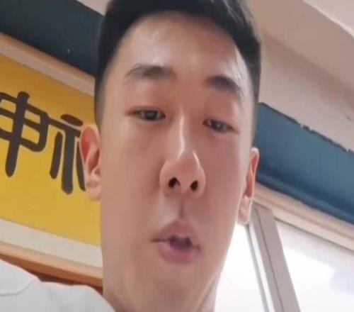 王少杰：我暂时不回广东在家做康复恢复身体机能为下赛季做准备