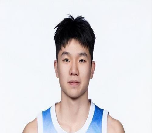 CUBAL八强赛G1：CBA准状元石奎22+7+7清华31分狂胜华侨
