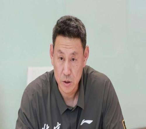 官方：李楠担任北京首钢主教练，许利民担任总教练