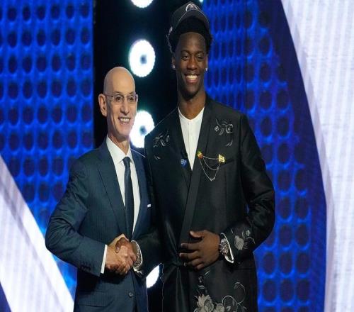 NBA状元迪班萨：状元只是起点，一切皆为父亲