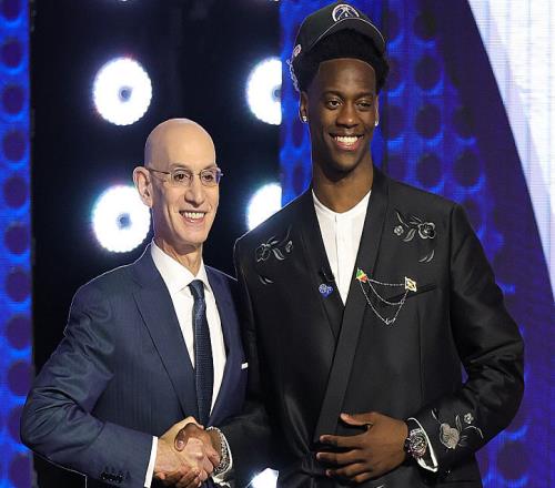 2026NBA状元诞生！4年6690万美金刷新纪录！特雷杨把话挑明