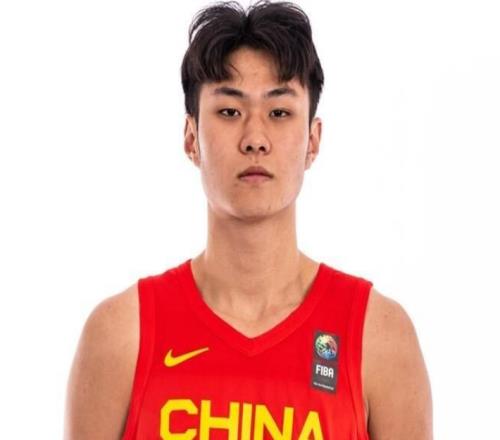 险被NBA选中！国手王浩然进入国王次轮选秀考察名单曾打爆哈珀