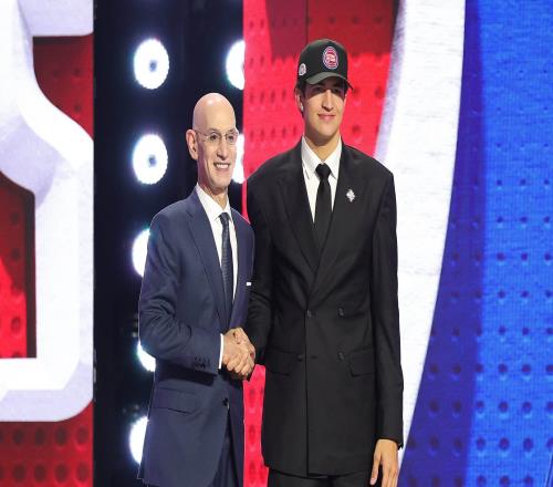 KarimLpez创造历史，NBA迎来首位墨西哥裔首轮秀