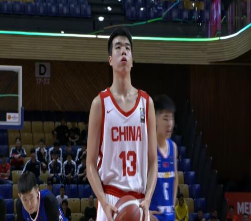 热身赛两战轰35分！U17男篮核心不止要接班张镇麟，还要登陆NBA