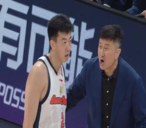 确认离队广东男篮被曝没有续约杜锋，新主教练人选正式曝光！