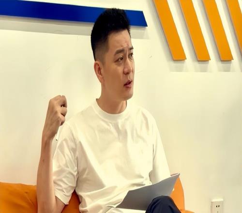 杨鸣不吐不快！不仅大倒苦水，而且直击三大球痛点，董路心服口服